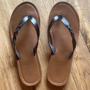 Universal thread size 7 black brown braided thong sandals flip flops